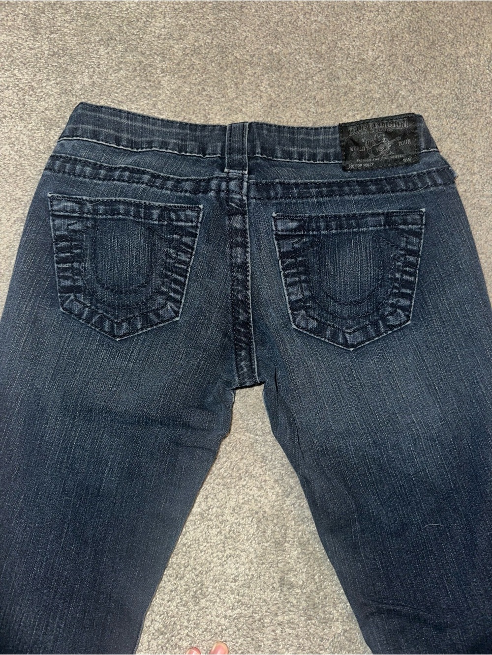 True Religion dark washed skinny jeans size 26. Worn twice